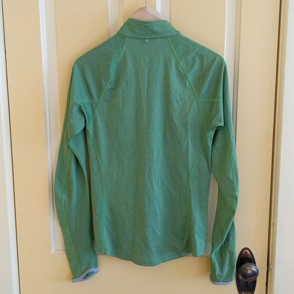 Nike Dri-Fit Running Jacket - Picture 2 of 5